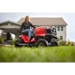 Troy-Bilt Bronco 42-inch Riding Lawn Mower - Image 4